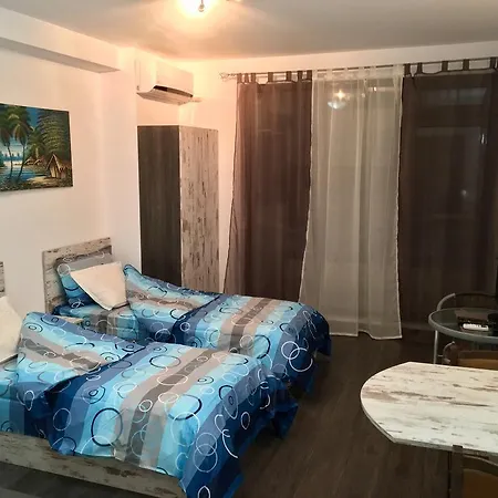 Апартамент Sarafovo Sea & Forest
