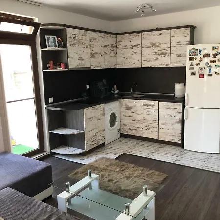 Sarafovo Sea & Forest Apartment