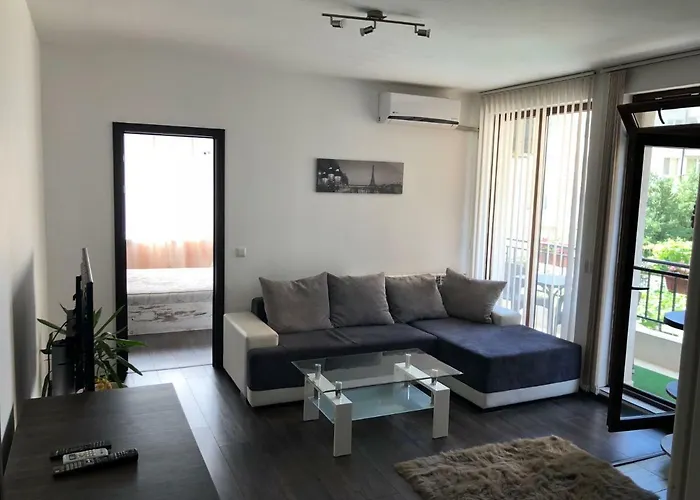 Sarafovo Sea & Forest Appartement *